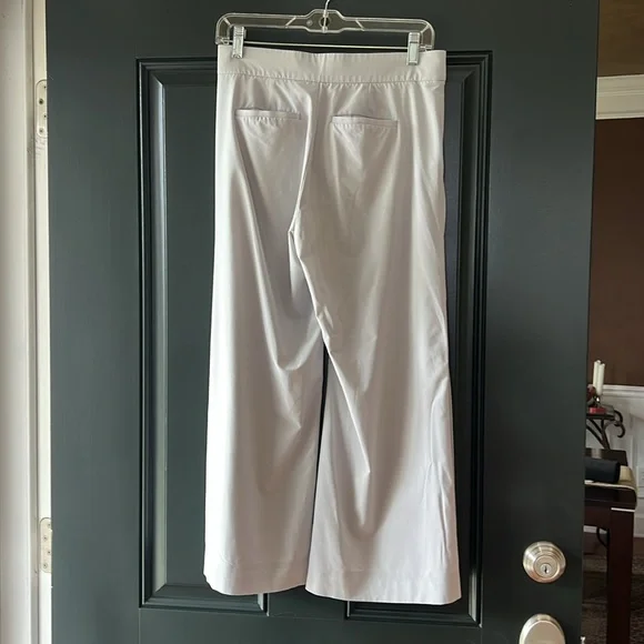 Athleta Tribeca Light Gray Wide Leg Cropped Track Pants Size 2 - Picture 9 of 16